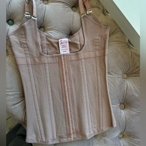 Lady waistcoat waist trainer